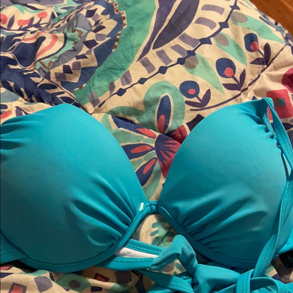 Bikini top